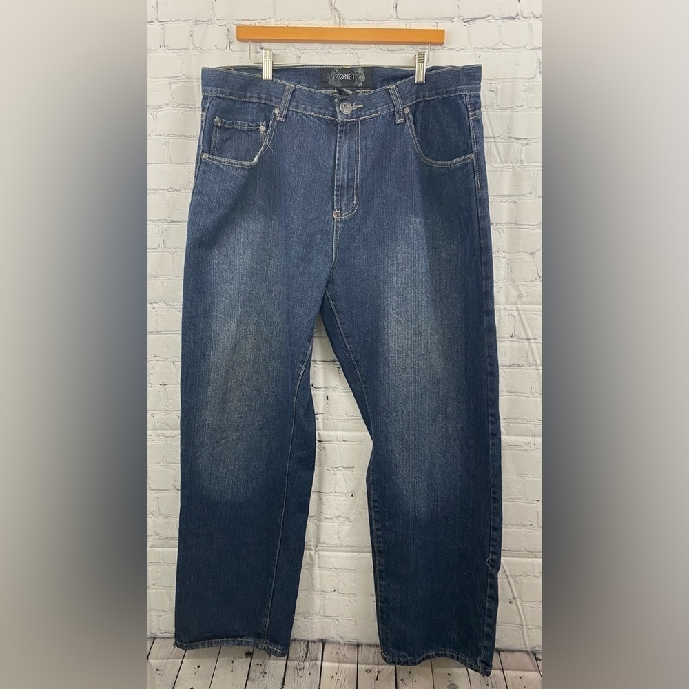 G-Net Mens Size 40x32 Distressed Medium Wash Jeans